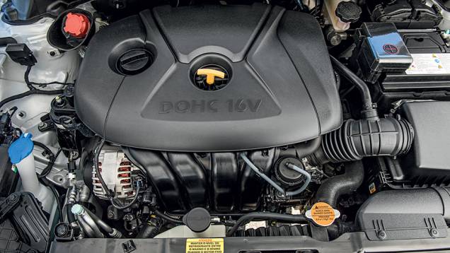 Motor 2.0 fez do Elantra o mais rápido do segmento | <a href="https://quatrorodas.abril.com.br/carros/lancamentos/hyundai-elantra-2-0-flex-742637.shtml" rel="migration">Leia mais</a> Motor 2.0 fez do Elantra o mais rápido do segmento | <a href="https://quatrorodas.abril.com.br/carros/lancamentos/hyundai-elantra-2-0-flex-742637.shtml" rel="migration">Leia mais</a>