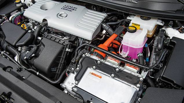 Juntos, motores produzem 136 cv de potência | <a href="https://quatrorodas.abril.com.br/carros/lancamentos/lexus-ct-200h-f-sport-743425.shtml" rel="migration">Leia mais</a> Juntos, motores produzem 136 cv de potência | <a href="https://quatrorodas.abril.com.br/carros/lancamentos/lexus-ct-200h-f-sport-743425.shtml" rel="migration">Leia mais</a>
