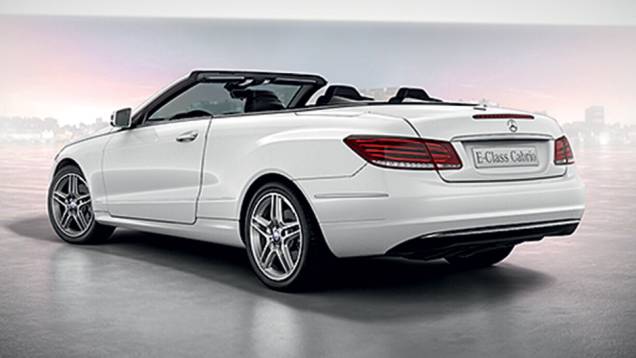 O cabriolet é um conversível de quatro lugares | <a href="https://quatrorodas.abril.com.br/carros/lancamentos/mercedes-benz-250-avantgarde-753592.shtml" rel="migration">Leia mais</a> O cabriolet é um conversível de quatro lugares | <a href="https://quatrorodas.abril.com.br/carros/lancamentos/mercedes-benz-250-avantgarde-753592.shtml" rel="migration">Leia mais</a>
