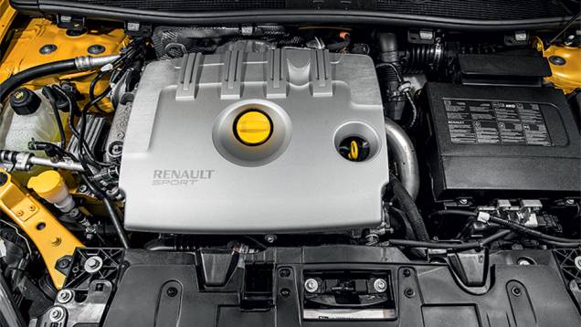 Motor gera 265 cv de potência | <a href="https://quatrorodas.abril.com.br/carros/impressoes/renault-megane-rs-cup-754473.shtml" rel="migration">Leia mais</a>