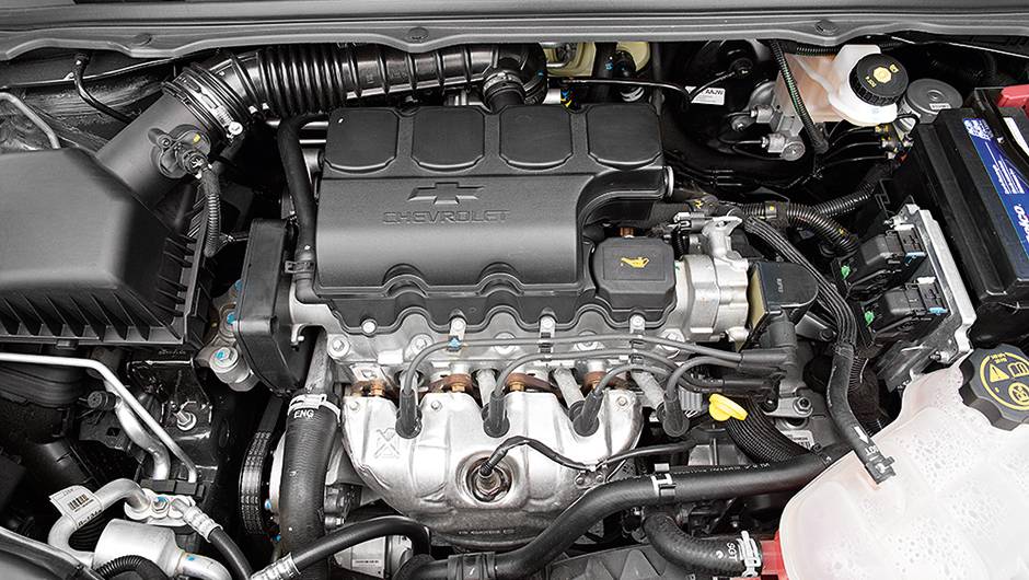 | <a href="https://quatrorodas.abril.com.br/carros/comparativos/cobalt-x-prisma-756506.shtml" rel="migration">Leia mais</a>