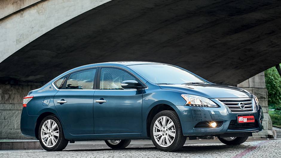 Em sua s&eacute;tima gera&ccedil;&atilde;o, o Sentra ser&aacute; vendido em 120 pa&iacute;ses | <a href="https://quatrorodas.abril.com.br/carros/testes/nissan-sentra-762995.shtml" rel="migration">Leia mais</a>