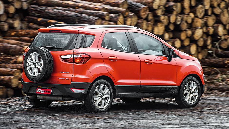 Eco tem jeit&atilde;o de aventureiro | <a href="https://quatrorodas.abril.com.br/carros/comparativos/ford-ecosport-x-chevrolet-tracker-761969.shtml" rel="migration">Leia mais</a>