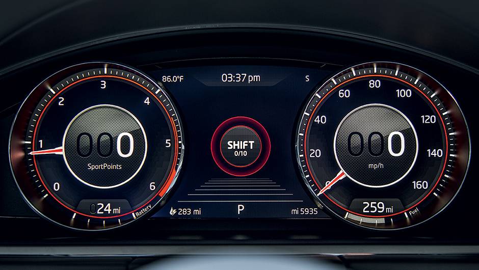 Quadro de instrumentos &eacute; uma tela de alta defini&ccedil;&atilde;o | <a href="https://quatrorodas.abril.com.br/carros/impressoes/volkswagen-crossblue-766158.shtml" rel="migration">Leia mais</a>