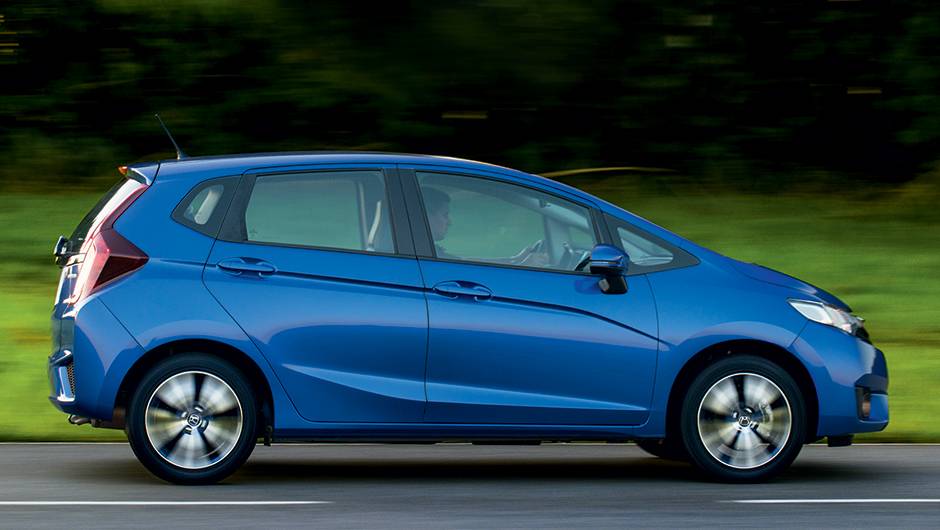 Cabine alta: trunfo do Fit sobre a concorr&ecirc;ncia | <a href="https://quatrorodas.abril.com.br/carros/testes/honda-fit-exl-1-5-786780.shtml" rel="migration">Leia mais</a>