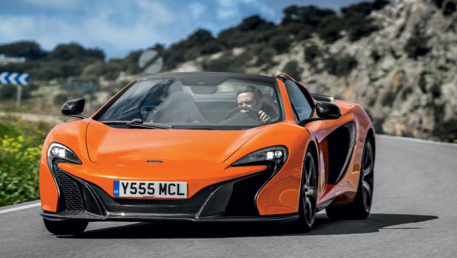 São apenas 3 segundos cravados pra atingir 100 km/h | <a href="https://quatrorodas.abril.com.br/carros/impressoes/mclaren-650s-787311.shtml" rel="migration">Leia mais</a>