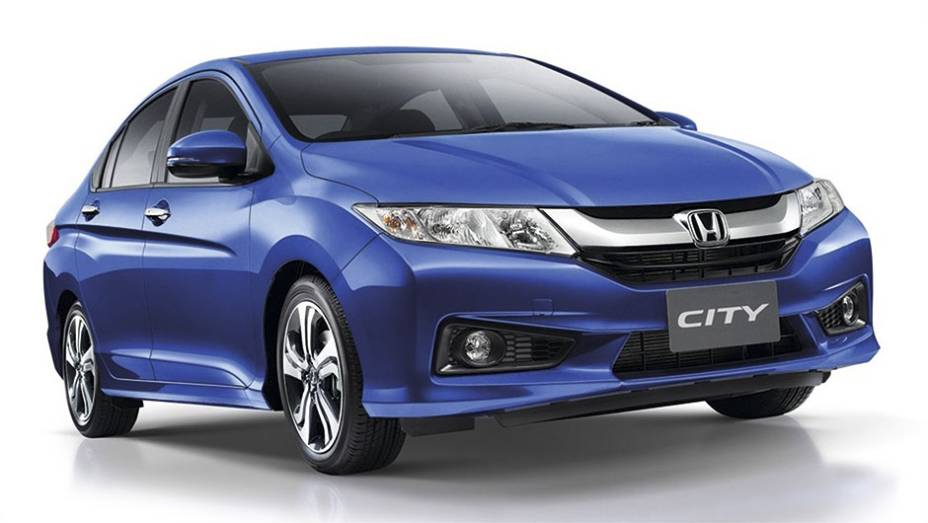 Nova geração segue as proporções do Honda City atual | <a href="https://quatrorodas.abril.com.br/reportagens/geral/vale-esperar-novo-honda-city-792682.shtml" rel="migration">Leia mais</a>