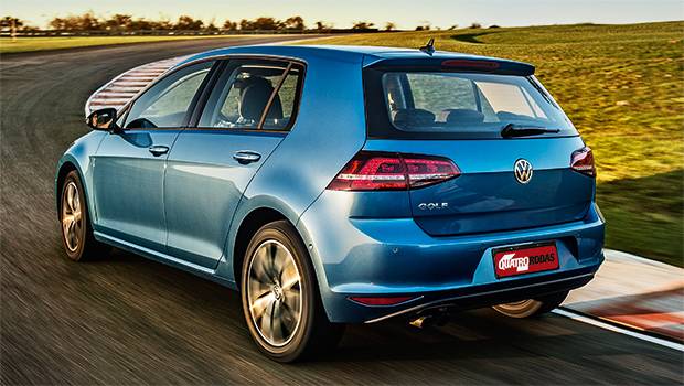Al&eacute;m do 1.4 TSI, o GTI tamb&eacute;m ser&aacute; nacionalizado | <a href="https://quatrorodas.abril.com.br/reportagens/geral/vale-esperar-volkswagen-golf-nacional-791969.shtml" rel="migration">Leia mais</a>
