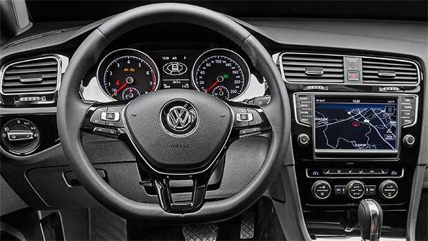 | <a href="https://quatrorodas.abril.com.br/reportagens/geral/vale-esperar-volkswagen-golf-nacional-791969.shtml" rel="migration">Leia mais</a>