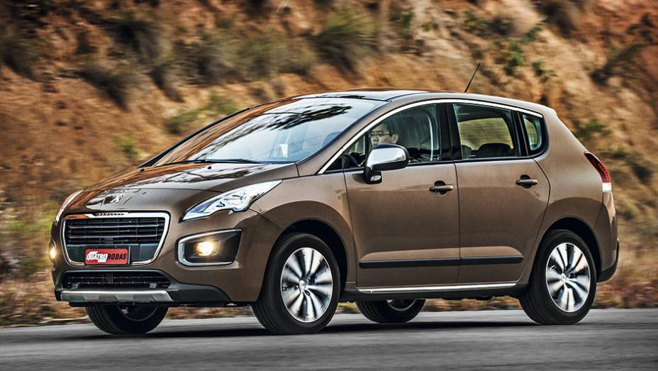 Mistura de minivan e SUV, ele é opção de carro familiar | <a href="http://quatrorodas.abril.com.br/carros/impressoes/peugeot-3008-791963.shtml" rel="migration">Leia mais</a>