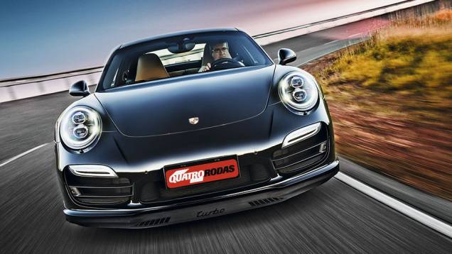 Spoiler, na frente, e
| <a href="https://quatrorodas.abril.com.br/carros/testes/porscshe-911-turbo-795081.shtml" rel="migration">Leia mais</a> Spoiler, na frente, e
| <a href="https://quatrorodas.abril.com.br/carros/testes/porscshe-911-turbo-795081.shtml" rel="migration">Leia mais</a>