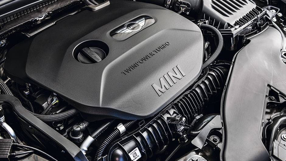 Motor do Cooper S &eacute; um 2.0 turbo de 192 cv | <a href="https://quatrorodas.abril.com.br/carros/testes/mini-cooper-799550.shtml" rel="migration">Leia mais</a>