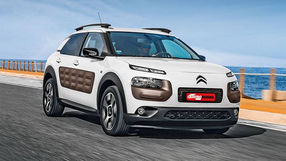 Laterais e para-choques t&ecirc;m bolsas de ar emborrachadas | <a href="https://quatrorodas.abril.com.br/carros/impressoes/citroen-c4-cactus-802252.shtml" target="_blank" rel="migration">Leia mais</a>