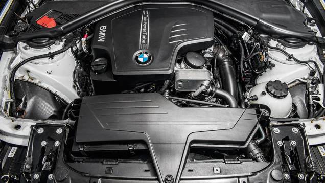 O BMW é o único turbo flex | <a href="https://quatrorodas.abril.com.br/reportagens/geral/teste-sistemas-partida-frio-800637.shtml" target="_blank" rel="migration">Leia mais</a>