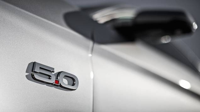 <a href="https://quatrorodas.abril.com.br/carros/impressoes/ford-mustang-2015-816081.shtml" target="_blank" rel="migration">Leia mais</a> <a href="https://quatrorodas.abril.com.br/carros/impressoes/ford-mustang-2015-816081.shtml" target="_blank" rel="migration">Leia mais</a>