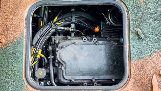 O motor diesel fica confinado | <a href="https://quatrorodas.abril.com.br/carros/impressoes/guarani-819731.shtml" target="_blank" rel="migration">Leia mais</a> O motor diesel fica confinado | <a href="https://quatrorodas.abril.com.br/carros/impressoes/guarani-819731.shtml" target="_blank" rel="migration">Leia mais</a>
