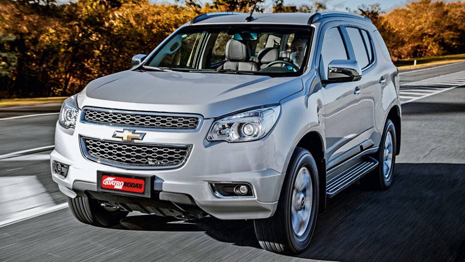 Diesel é o nacional mais caro, V6 é o mais potente do país | <a href="https://quatrorodas.abril.com.br/carros/testes/chevrolet-trailblazer-2015-819951.shtml" target="_blank" rel="migration">Leia mais</a>