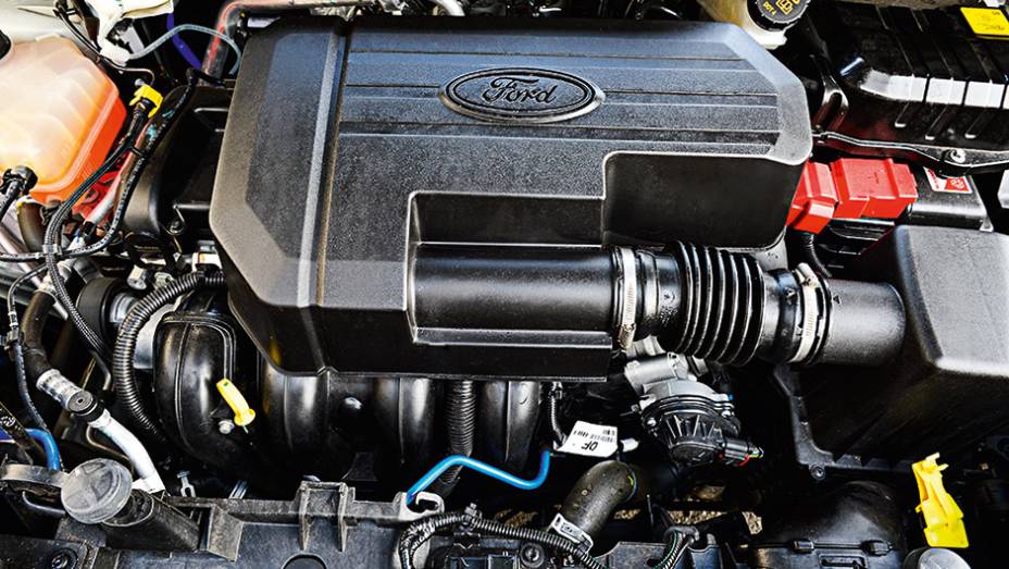 O Ford 2.0 rende 147 cv com etanol e 141 com gasolina | <a href="https://quatrorodas.abril.com.br/carros/comparativos/honda-hr-v-x-ford-ecosport-850220.shtml" target="_blank" rel="migration">Leia mais</a>