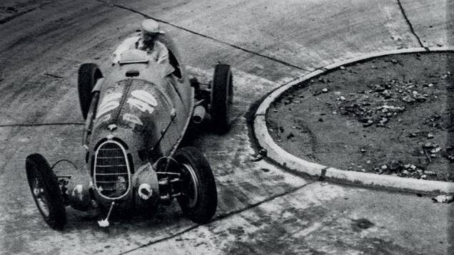 ... GP de Mônaco à carioca, o que atraía pilotos de fora, como Pintacuda, em 1937 | <a href="https://quatrorodas.abril.com.br/reportagens/geral/volta-origens-841803.shtml" target="_blank" rel="migration">Leia mais</a>