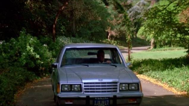 1985: Roger Moore, o 007 mais lôngevo, sai de cena em grande estilo, guiando um Ford LTD em "007 na mira dos assassinos". | <a href="%20https://quatrorodas.abril.com.br/blogs/planeta-carro/2012/11/07/licenca-para-acelerar/" rel="migration">Leia mais</a> 1985: Roger Moore, o 007 mais lôngevo, sai de cena em grande estilo, guiando um Ford LTD em "007 na mira dos assassinos". | <a href="%20https://quatrorodas.abril.com.br/blogs/planeta-carro/2012/11/07/licenca-para-acelerar/" rel="migration">Leia mais</a>