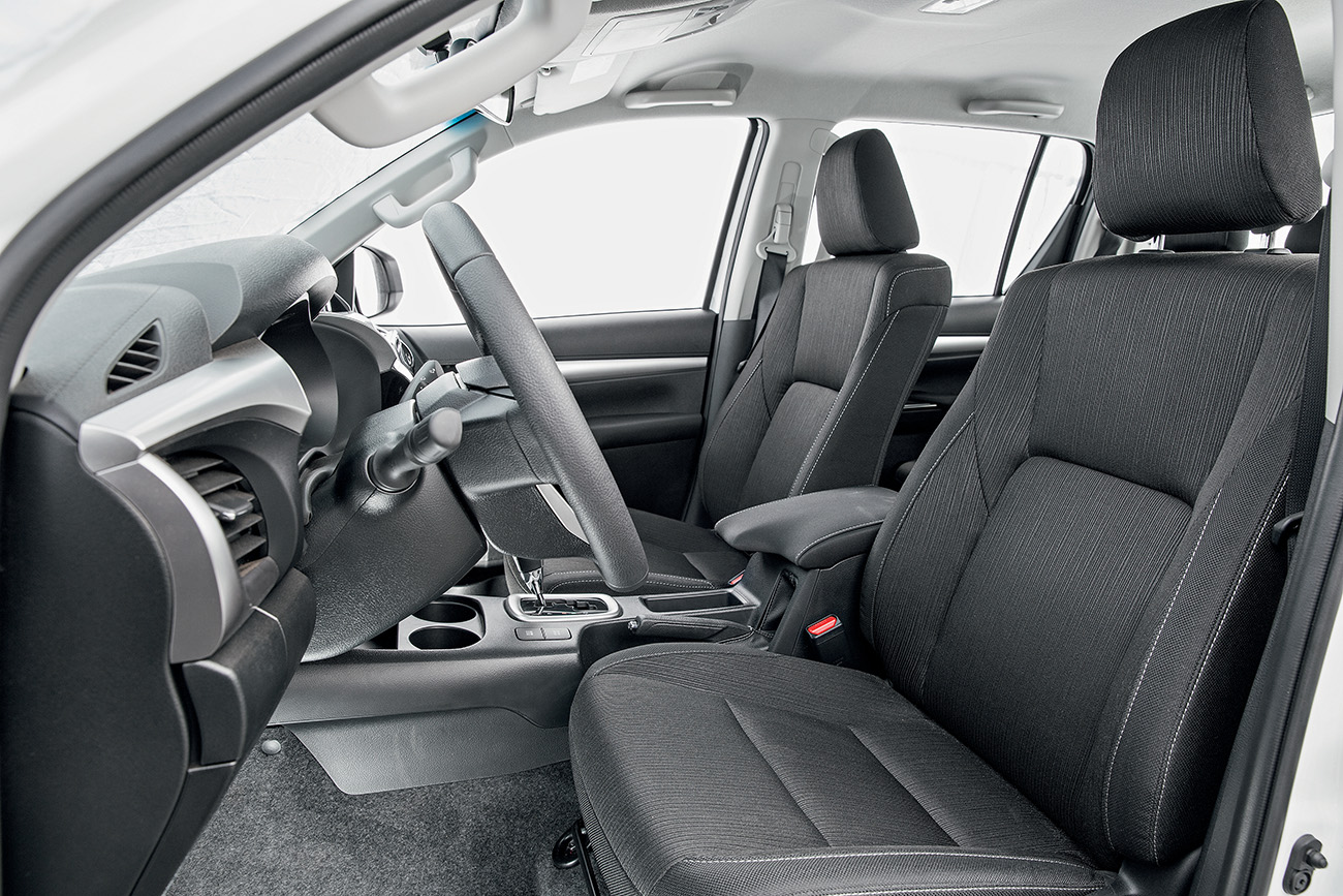 Toyota Hilux Hilux oferece airbag de joelho para o motorista