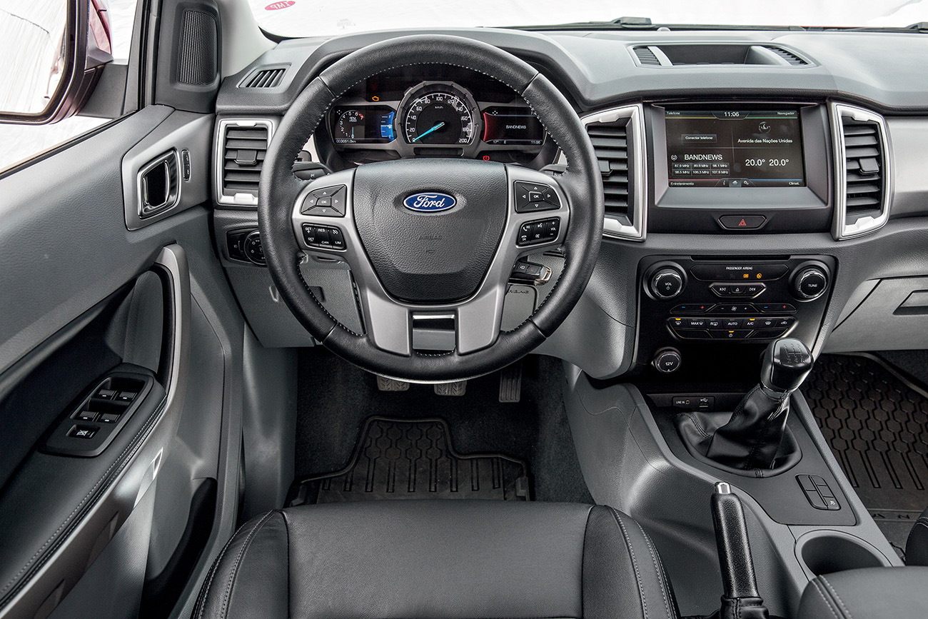 Ford Ranger Painel com duas telas digitais configuráveis é o mesmo do Fusion