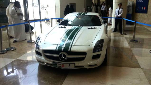 Mercedes-Benz SLS AMG