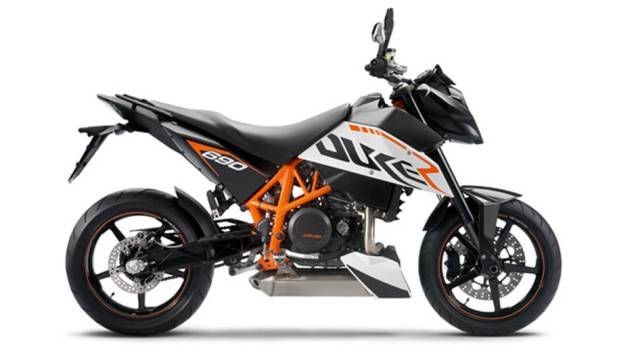 690 também virá logo depois | <a href="https://quatrorodas.abril.com.br/moto/noticias/ktm-revela-novidades-vem-brasil-642407.shtml" rel="migration">Leia mais</a> 690 também virá logo depois | <a href="https://quatrorodas.abril.com.br/moto/noticias/ktm-revela-novidades-vem-brasil-642407.shtml" rel="migration">Leia mais</a>