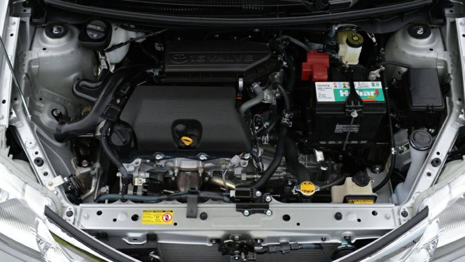 Nada de 1.0: o Etios ter&aacute; op&ccedil;&otilde;es 1.3 e 1.5, ambas com 16 v&aacute;lvulas e flex | <a href="https://quatrorodas.abril.com.br/salao-do-automovel/2012/carros/toyota-etios-703992.shtml" rel="migration">Leia mais</a>