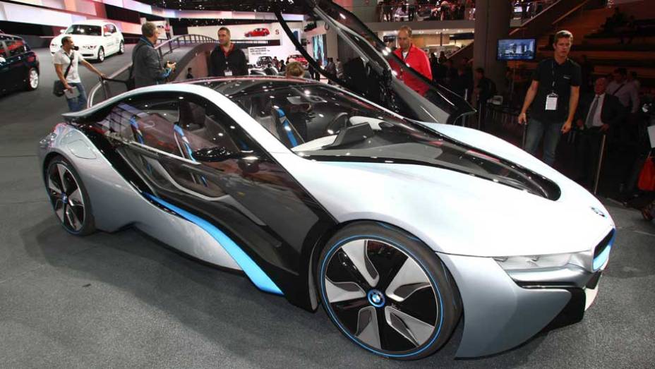 BMW i8