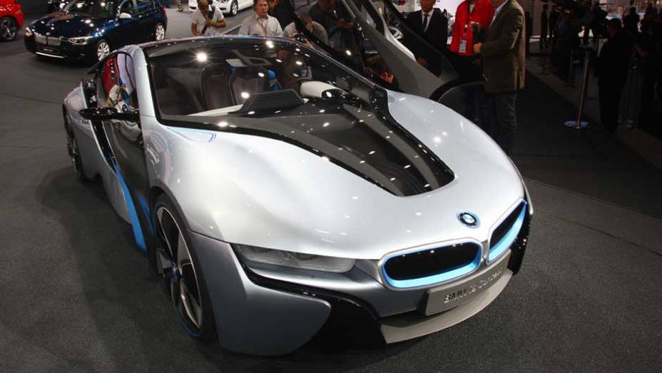 BMW i8