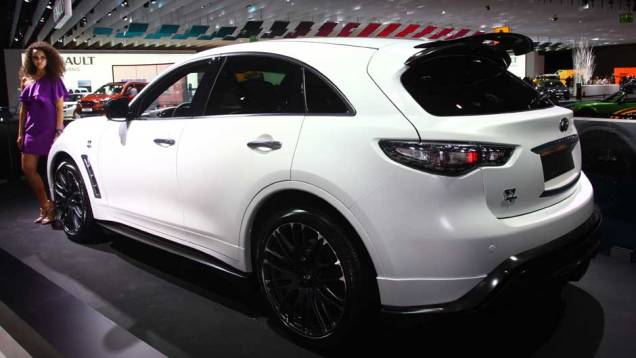 Infiniti FX Sebastian Vettel Infiniti FX Sebastian Vettel