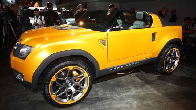 Land Rover Defender DC100 Sport Concept Land Rover Defender DC100 Sport Concept