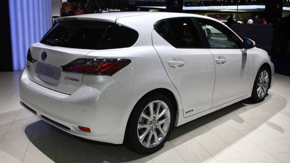 Lexus CT 200h