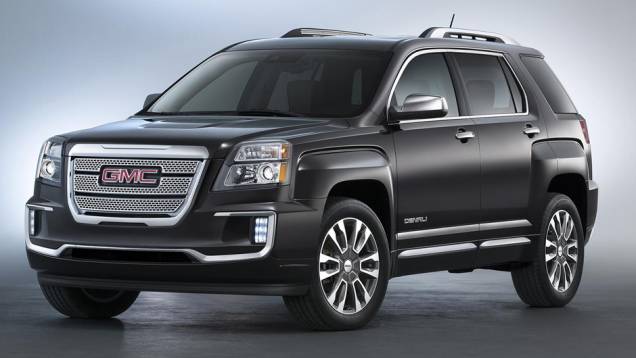 Terrain ganha leve reestilização para linha 2016 | <a href="https://quatrorodas.abril.com.br/noticias/saloes/new-york-2015/gmc-revela-terrain-2016-reestilizada-852111.shtml" target="_blank" rel="migration">Leia mais</a>