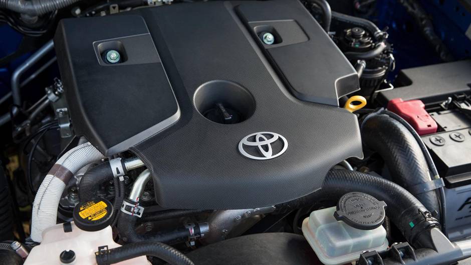 Ser&atilde;o quatro op&ccedil;&otilde;es de motores entre 162 cv e 281 cv dependendo do mercado | <a href="https://quatrorodas.abril.com.br/noticias/fabricantes/toyota-revela-nova-hilux-2016-867763.shtml" rel="migration">Leia mais</a>