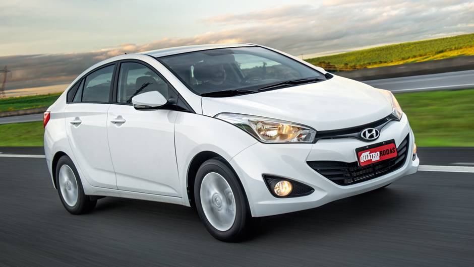 M&eacute;dios: Hyundai HB20S 1.0 12V Flex - 9,2 km/l etanol - 13,2 km/l gasolina | <a href="https://quatrorodas.abril.com.br/noticias/mercado/inmetro-divulga-ranking-2015-programa-etiquetagem-veicular-827512.shtml" rel="migration">Leia mais</a>