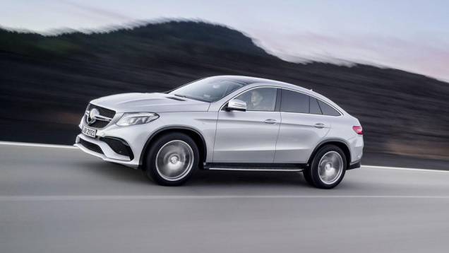 Modelo tem como principal rival o BMW X6 M | <a href="https://quatrorodas.abril.com.br/noticias/saloes/detroit-2015/mercedes-amg-gle63-s-coupe-revelada-oficialmente-detroit-824420.shtml" rel="migration">Leia mais</a>