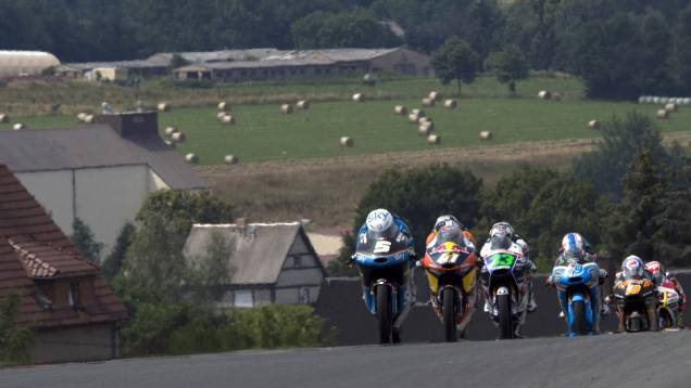 Confira as melhores imagens da MotoGP em Sachsenring! | <a href="https://quatrorodas.abril.com.br/moto/noticias/motogp-marquez-vence-sachsenring-886580.shtml" rel="migration">Leia mais</a>