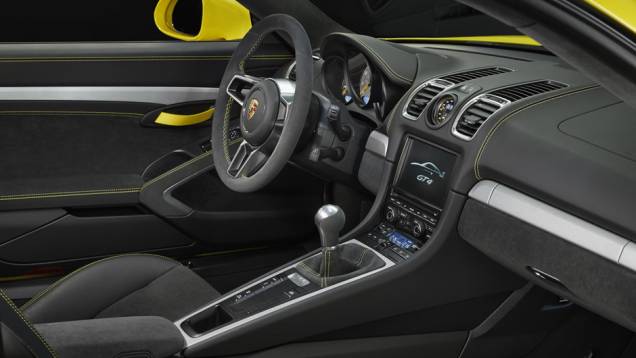 Preços começam em US$ 84.600 nos Estados Unidos e vendas iniciam em março | <a href="https://quatrorodas.abril.com.br/noticias/fabricantes/porsche-lanca-novo-cayman-gt4-832160.shtml" rel="migration">Leia mais</a> Preços começam em US$ 84.600 nos Estados Unidos e vendas iniciam em março | <a href="https://quatrorodas.abril.com.br/noticias/fabricantes/porsche-lanca-novo-cayman-gt4-832160.shtml" rel="migration">Leia mais</a>