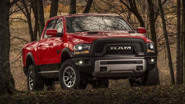 Ram Rebel 1500 2015 | <a href="https://quatrorodas.abril.com.br/noticias/saloes/detroit-2015/ram-revela-picape-1500-rebel-2015-825402.shtml" rel="migration">Leia mais</a> Ram Rebel 1500 2015 | <a href="https://quatrorodas.abril.com.br/noticias/saloes/detroit-2015/ram-revela-picape-1500-rebel-2015-825402.shtml" rel="migration">Leia mais</a>