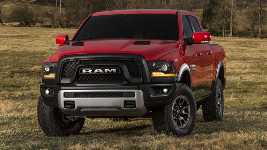 Ram Rebel 1500 2015 | <a href="https://quatrorodas.abril.com.br/noticias/saloes/detroit-2015/ram-revela-picape-1500-rebel-2015-825402.shtml" rel="migration">Leia mais</a>