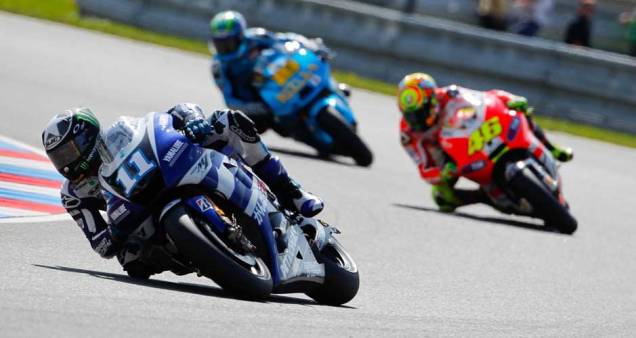 Ben Spies foi mal e ficou em quinto lugar Ben Spies foi mal e ficou em quinto lugar