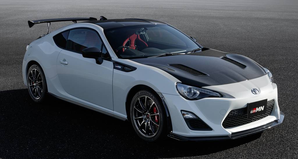 Toyota GT86 GRMN tem 220 cv e peso aliviado em 45 kg