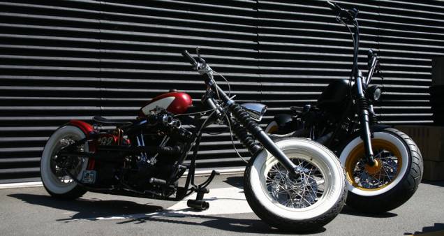 Chopper Harley-Davidson com angulo de cáster muito aberto e imenso pneu traseiro adaptado na dianteira | <a href="https://quatrorodas.abril.com.br/moto/noticias/two-wheels-brazil-reune-fabricantes-nacionais-americanos-motos-vintage-644346.shtml" rel="migration">Leia mais</a> Chopper Harley-Davidson com angulo de cáster muito aberto e imenso pneu traseiro adaptado na dianteira | <a href="https://quatrorodas.abril.com.br/moto/noticias/two-wheels-brazil-reune-fabricantes-nacionais-americanos-motos-vintage-644346.shtml" rel="migration">Leia mais</a>