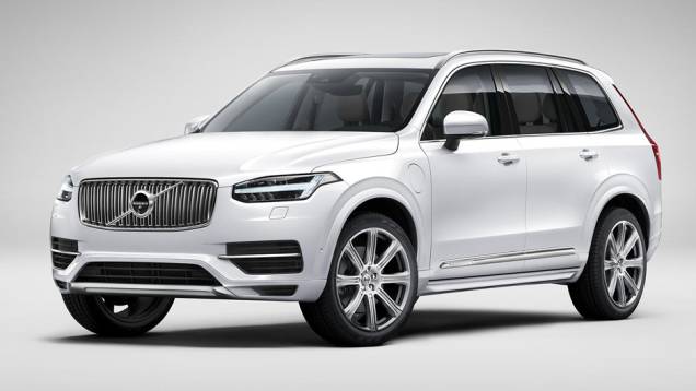 O novo XC90 começa a ser produzido no segundo semestre na Suécia, mas só chega às ruas em maio de 2015 | <a href="https://quatrorodas.abril.com.br/carros/lancamentos/volvo-xc90-797953.shtml" rel="migration">Leia mais</a> O novo XC90 começa a ser produzido no segundo semestre na Suécia, mas só chega às ruas em maio de 2015 | <a href="https://quatrorodas.abril.com.br/carros/lancamentos/volvo-xc90-797953.shtml" rel="migration">Leia mais</a>