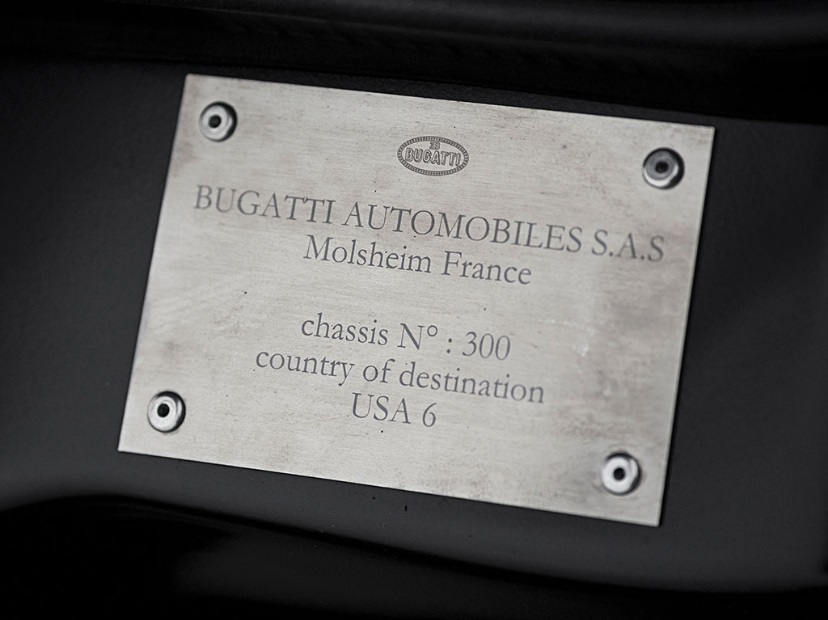 placa do chassi do Bugatti Veyron Super Sport