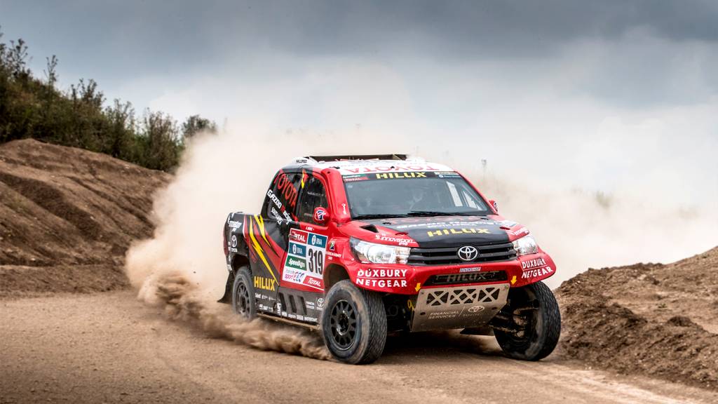 Adoção da tração traseira em vez da 4x4 é grande novidade da Hilux