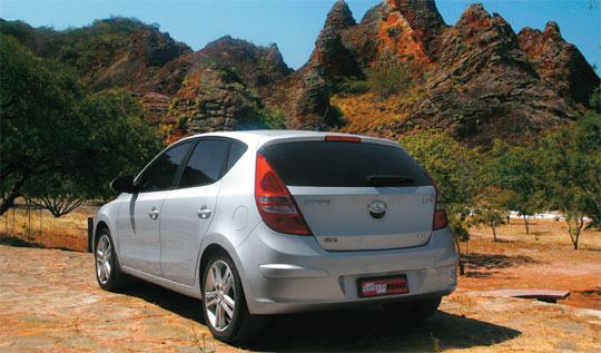 i30