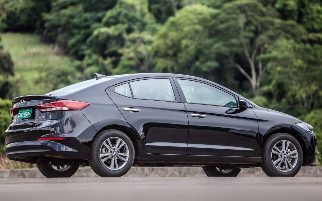 Hyundai New Elantra Hyundai New Elantra